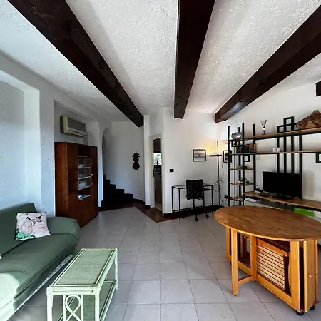 Li Rocchi By Interhome Дом отдыха *