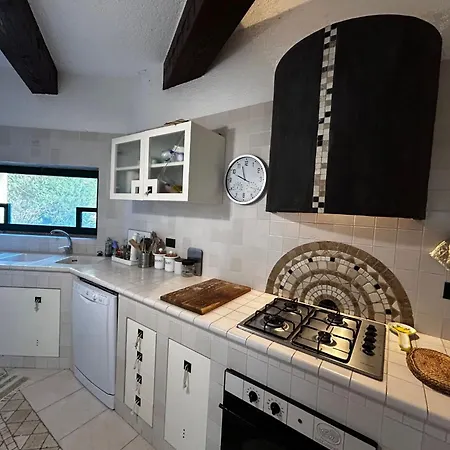 Li Rocchi By Interhome Дом отдыха Коста-Парадисо